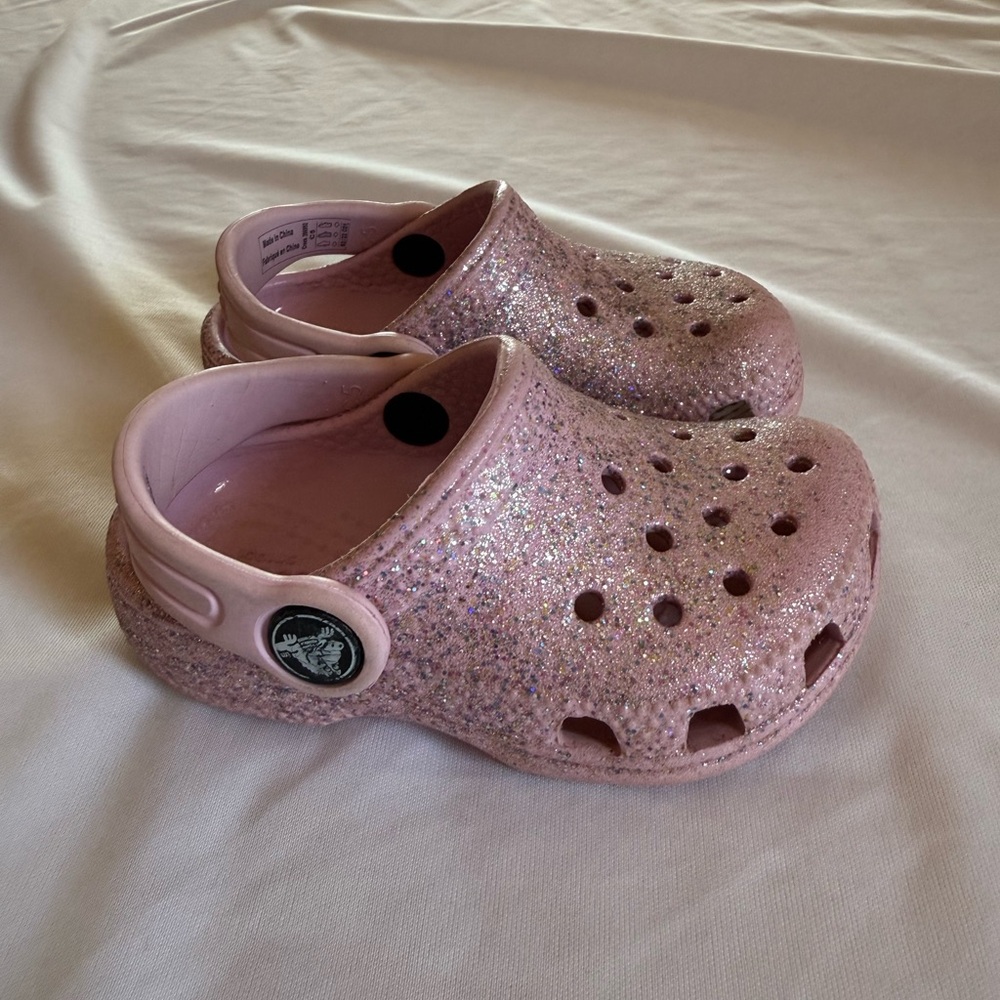 Girls Pink Glitter Crocs size 5 toddler